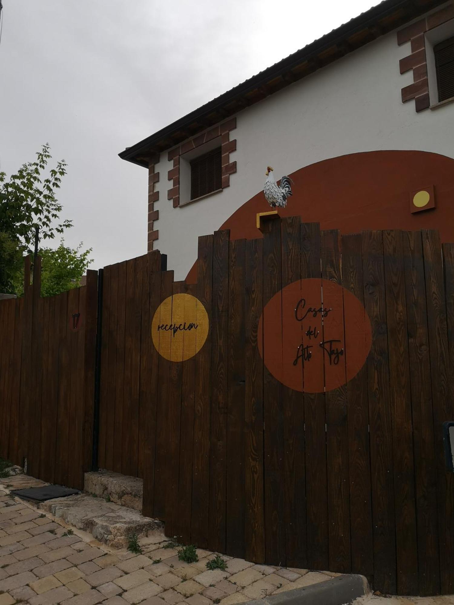 La Casa Blanca Del Alto Tajo Casa de hóspedes Ablanque Exterior foto